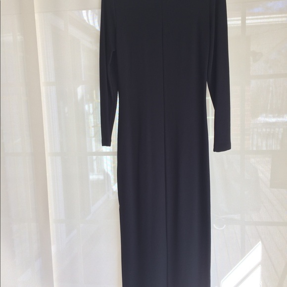 BUNDLE 4 for $30 Elegant black quality dress with sequin applique - Picture 6 of 7